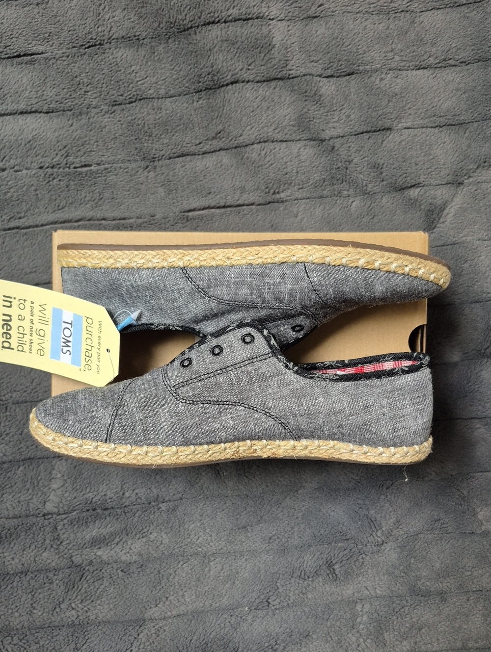 Toms Palmera Size 7 Slip-ons In Grey Chambray, New With Tags